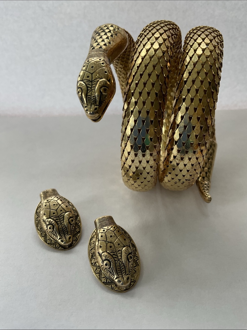 VTG Gold Mesh Snake Coil Whiting and Davis Bracelet & Clip Earrings Signed SET - Picture 3 of 9